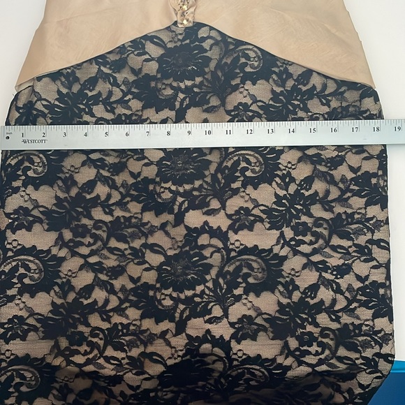 Social Occasions by Mon Cheri Crystal Satin Dress with Lace Size S - Picture 15 of 16